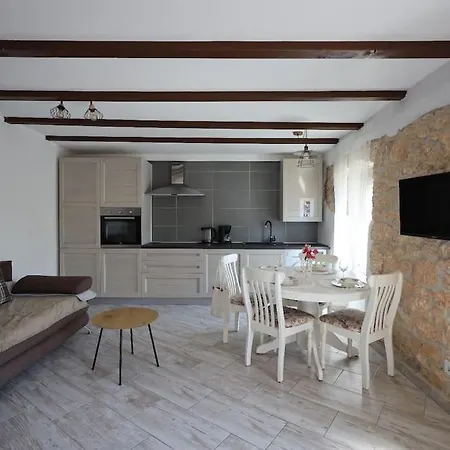 Kuca Za Odmor Goyo Apartman *